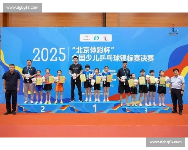 沙湾街小学生乒乓球赛激战正酣 乒乓小将展国球风采 沙湾街小学生乒乓球赛激战正酣 乒乓小将展国球风采