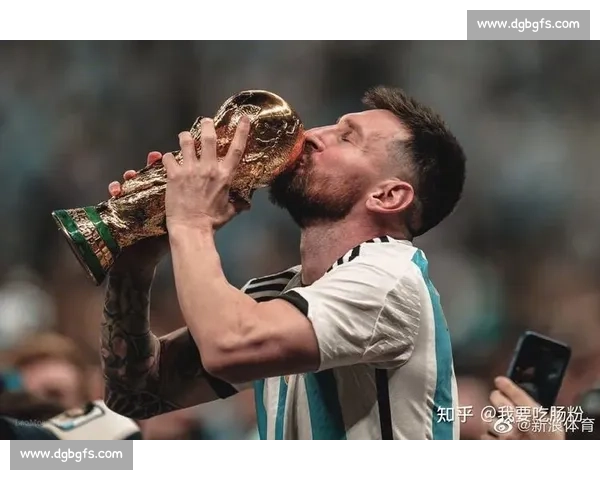 罗粉 Speed 世俱杯追星翻车!梅黑网红激情呼唤梅西遭无视 罗粉 Speed 世俱杯追星翻车!梅黑网红激情呼唤梅西遭无视