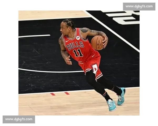 德马尔·德罗赞:从困境中崛起的篮球巨星如何塑造自己传奇之路 德马尔·德罗赞:从困境中崛起的篮球巨星如何塑造自己传奇之路