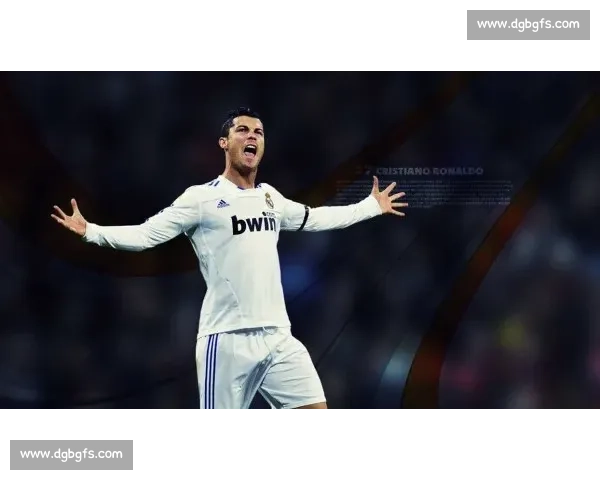 拜仁高层力挺埃贝尔:转会不设时限,全力支持新帅重建 拜仁高层力挺埃贝尔:转会不设时限,全力支持新帅重建