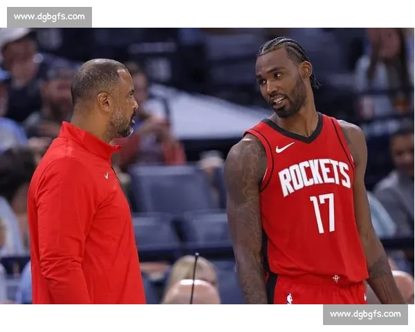 火箭铁心留住双星：小贾续约落定，伊森谈判进入关键阶段