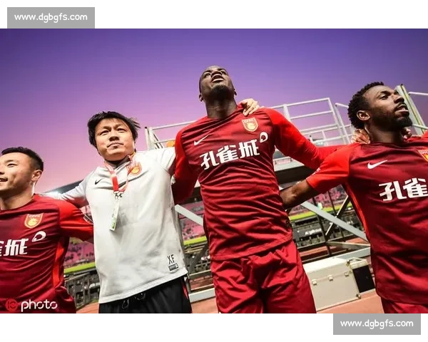 前教练揭秘库尼亚胜负心：训练赛输球也会发火，顶级前锋的 “胜负 DNA”