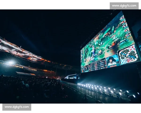 英雄联盟S13总决赛,赛场之外的电竞文化魅力无限! 英雄联盟S13总决赛,赛场之外的电竞文化魅力无限!